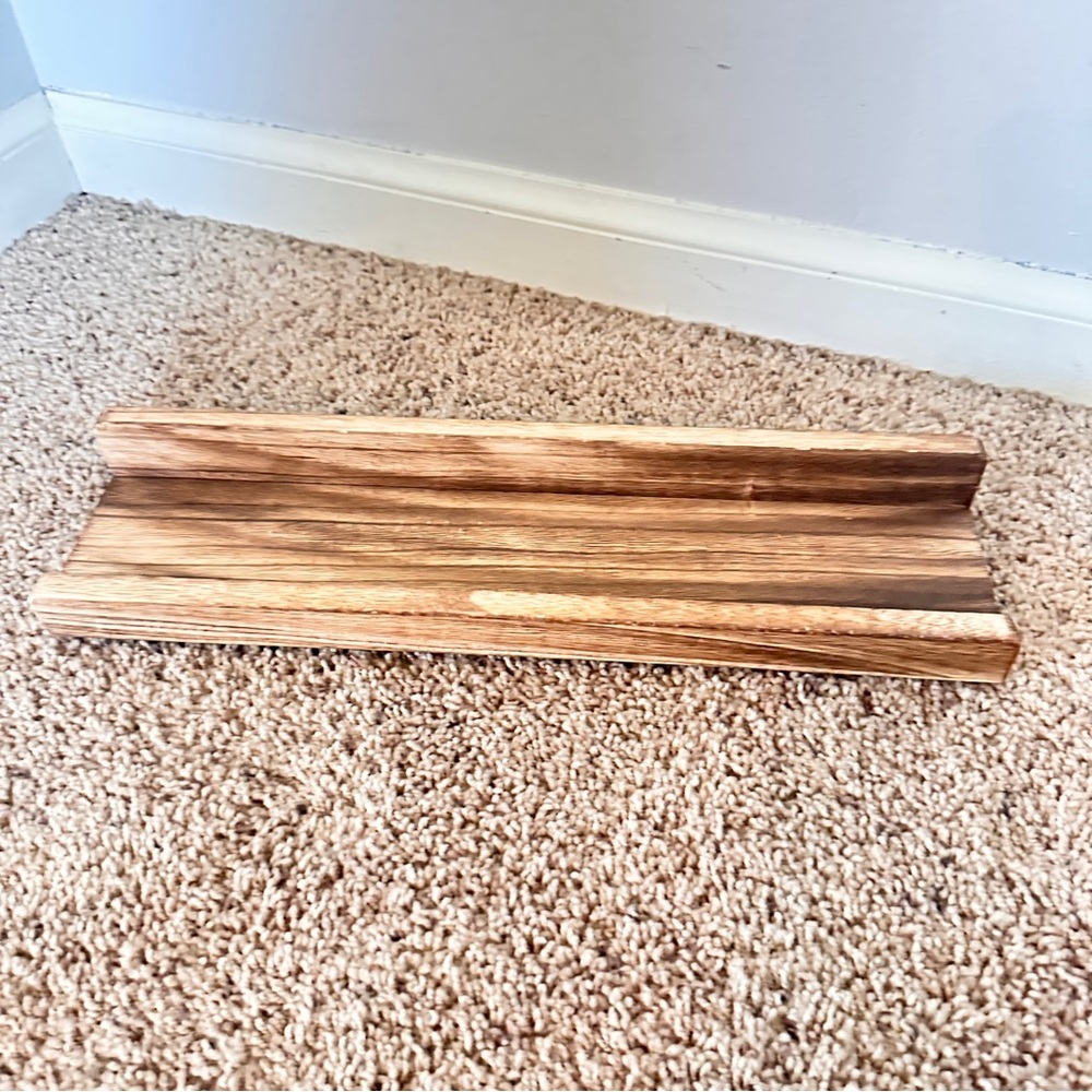 Wooden wall shelf ledge